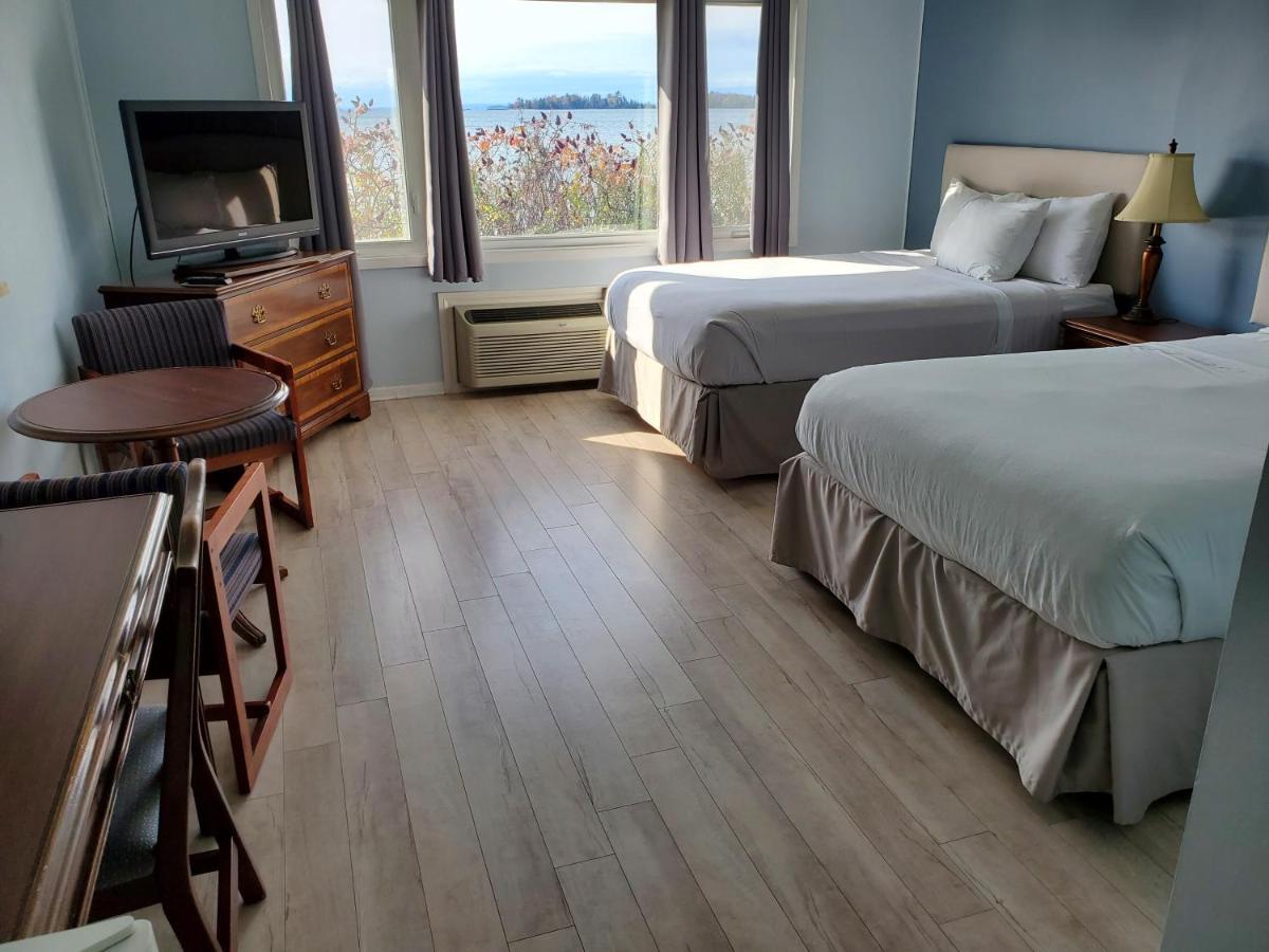 Carolyn Beach Inn Thessalon Екстериор снимка