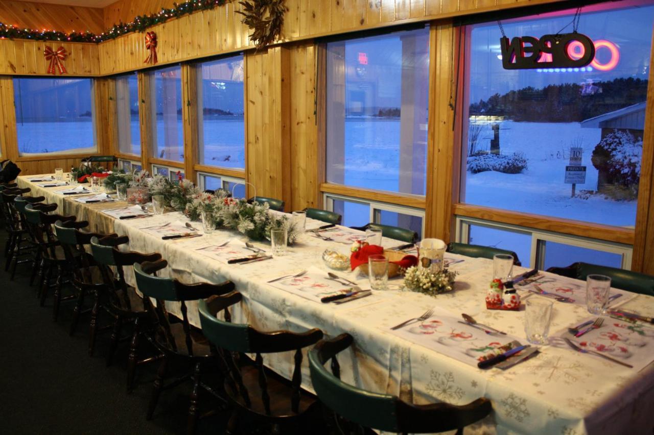 Carolyn Beach Inn Thessalon Екстериор снимка